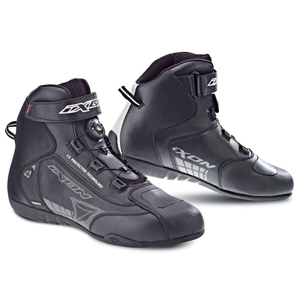 chaussure moto route
