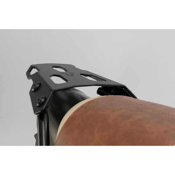 Kit de fixation Top Case SW-MOTECH Porte Bagages Street Rack Kawasaki Z900RS (18-23)