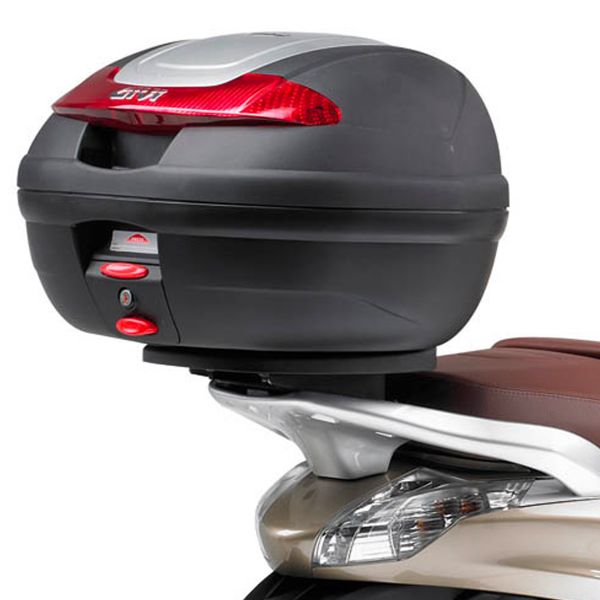 Kit de fixation Top Case Givi Support Monolock E349 Piaggio Beverly (10-19) Kit de fixation Top Case Givi Support Monolock E349 Piaggio Beverly (10-19)