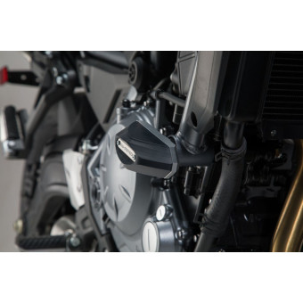 Pare-carter & tampons SW-MOTECH Patins de protection Kawasaki Z650 (17-21) Pare-carter & tampons SW-MOTECH Patins de protection Kawasaki Z650 (17-21)