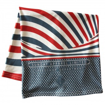 Foulards et tours de cou vintage