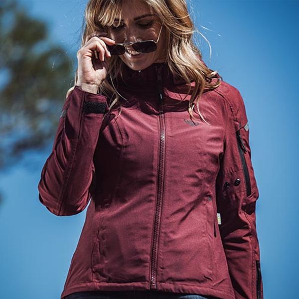 Ixon Burning Lady Burgundy