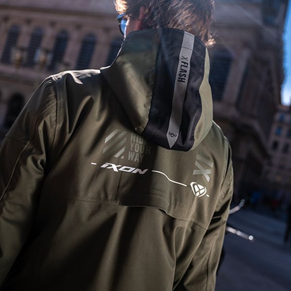 Ixon M-Quarter Khaki Black