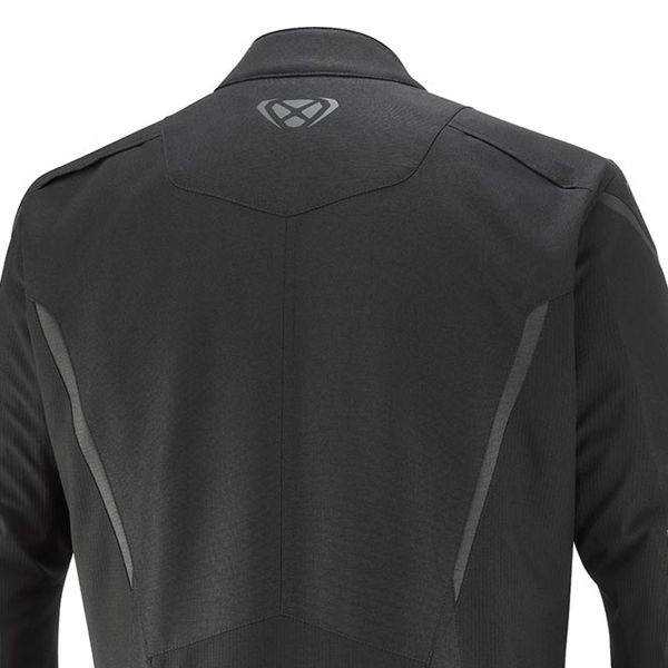 Ixon Striker 2 Black