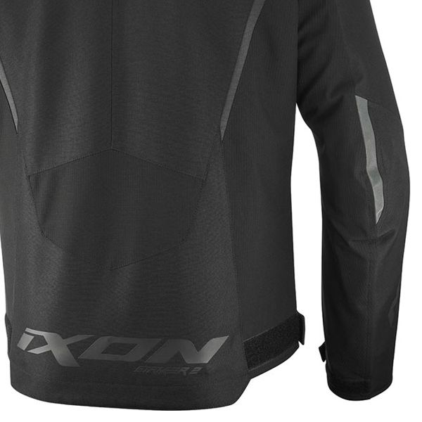 Ixon Striker 2 Black