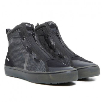 Baskets Moto TCX Ikasu Black WP
