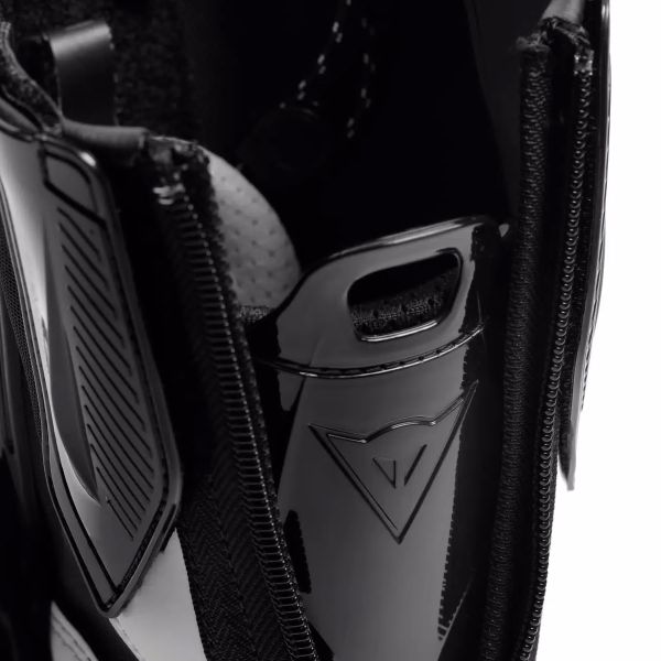 Dainese Torque 4 Air Black White Red Fluo