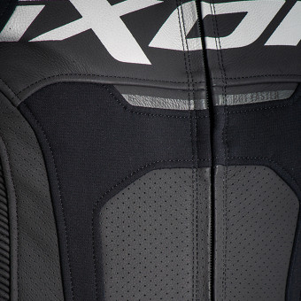 Ixon Jackal Black