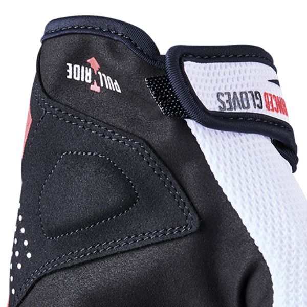 Five E2 White Black Red