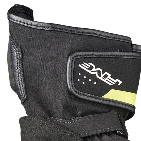 Five RFX4 Evo WP Black Fluo Yellow