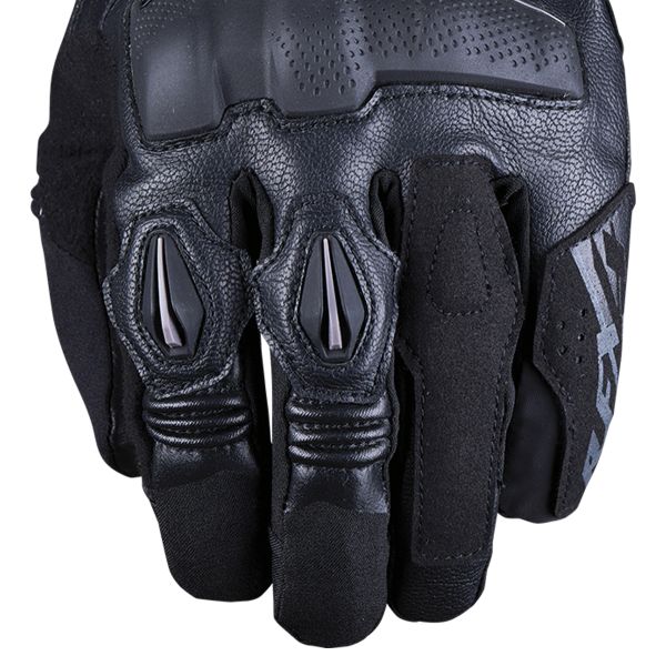 Five RFX4 Evo WP Black