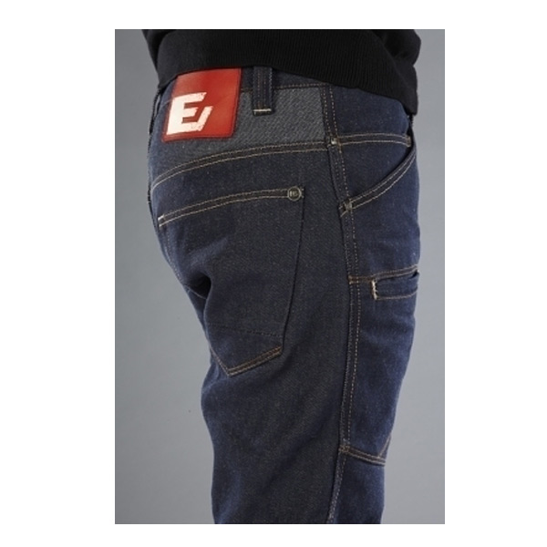 Jean's moto Esquad