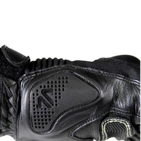 V'Quattro Quantum Chauffant Noir