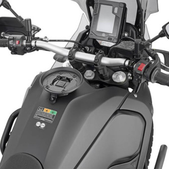 Accessoires sacoche reservoir Givi Bride Tanklock Sacoche Reservoir BF61 Yamaha Tenere 700 (19-23) Accessoires sacoche reservoir Givi Bride Tanklock Sacoche Reservoir BF61 Yamaha Tenere 700 (19-23)