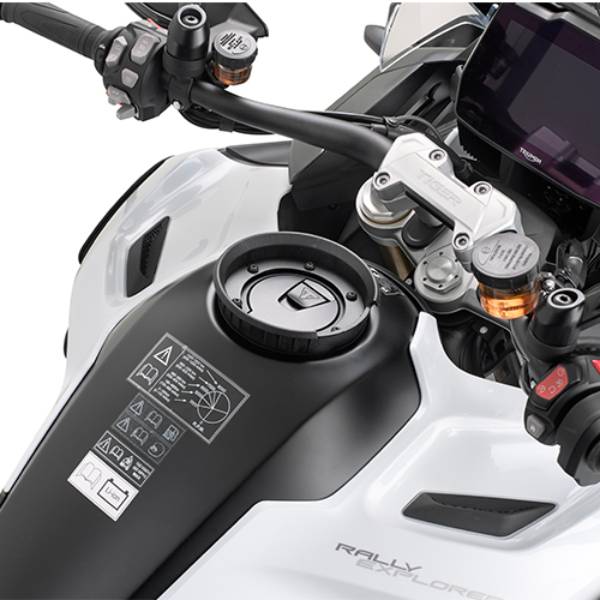 Accessoires sacoche reservoir Givi Bride Tanklock Sacoche Reservoir BF74 Triumph Tiger 1200GT Explorer (22)