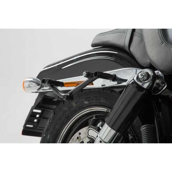 Kits de fixation valise SW-MOTECH Support SLC Gauche Harley Davidson Dyna Fat Bob (08-17)