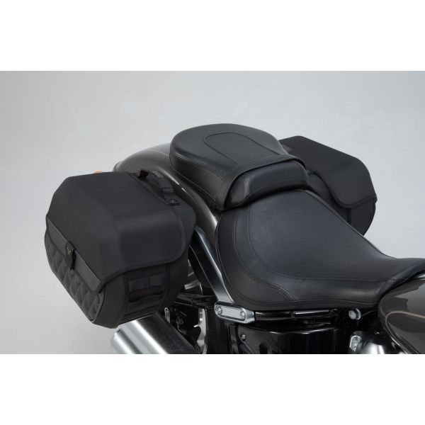 SW-MOTECH Pack Legend LH1/LH2 Harley Davidson Softail Fat Boy (18-21)