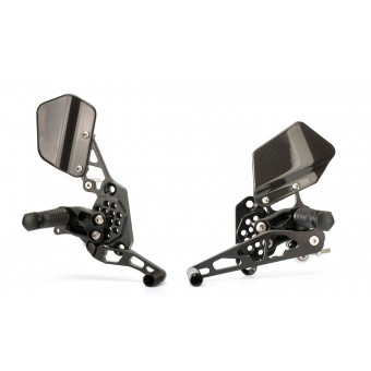 Commandes reculées Gilles Tooling Commandes reculées GT Yamaha YZF-R1 (98-03) Commandes reculées Gilles Tooling Commandes reculées GT Yamaha YZF-R1 (98-03)