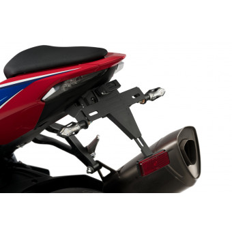 Support de plaque Puig Support de plaque Puig Honda CBR1000RR-R (20-21) Support de plaque Puig Support de plaque Puig Honda CBR1000RR-R (20-21)