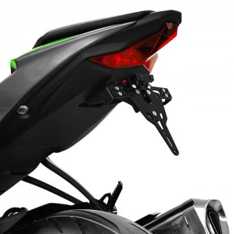 Support de plaque Zieger Support de plaque Type D Kawasaki ZX-6R 636 (19-20) Support de plaque Zieger Support de plaque Type D Kawasaki ZX-6R 636 (19-20)