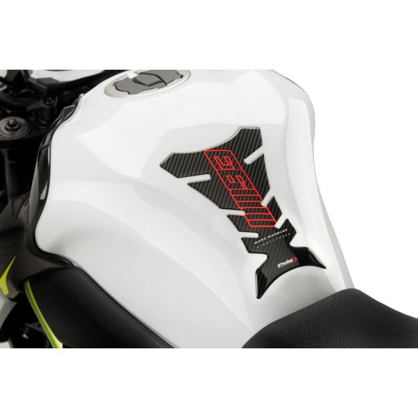 Protege reservoir Puig Tankpad MM93 Carbone