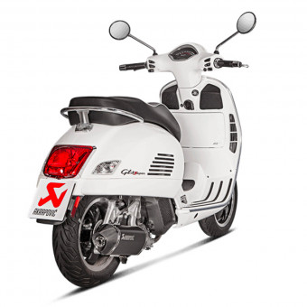 Akrapovic Inox/Carbone Black Vespa GTS125/GTS150 (17-20)