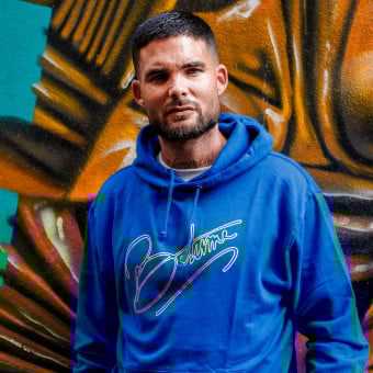 100% Bitume Art Letter Blue Neon Yellow Hoodie