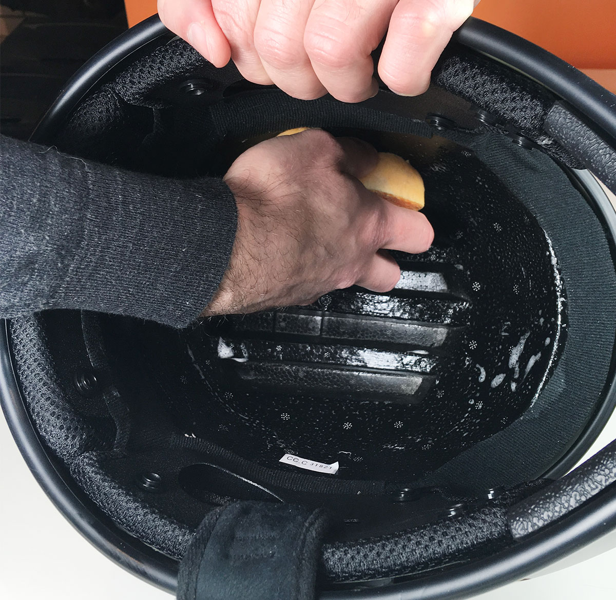 nettoyer interieur de son casque moto