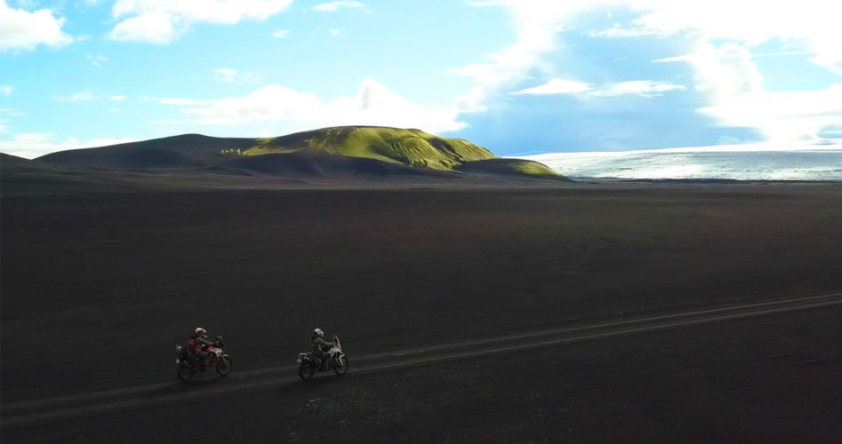 reve-d'islande-terre-noir