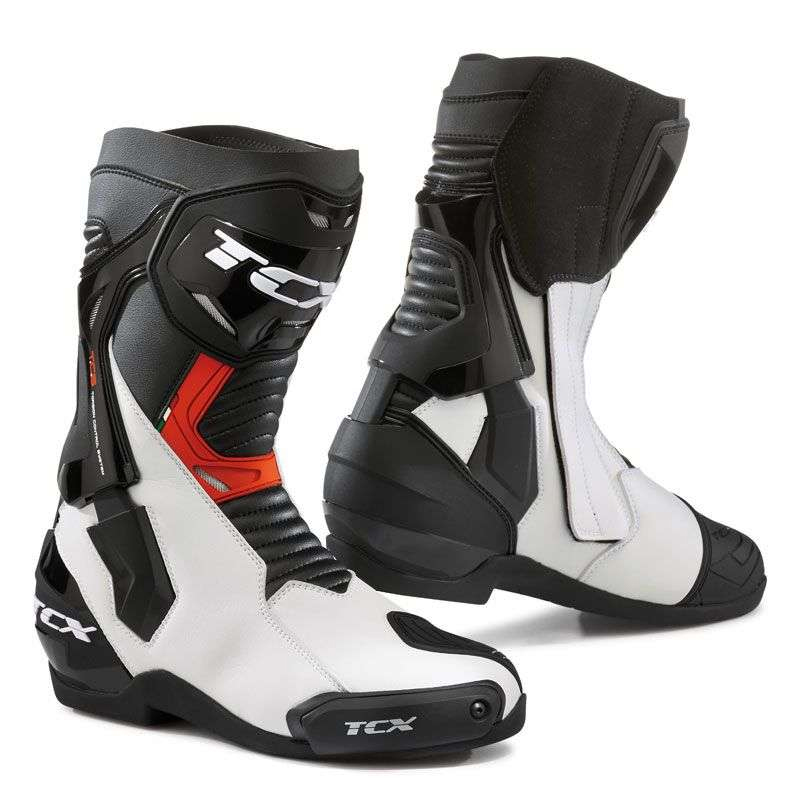 Bottes de moto pour femme : comment choisir ? - Les Bikeuses