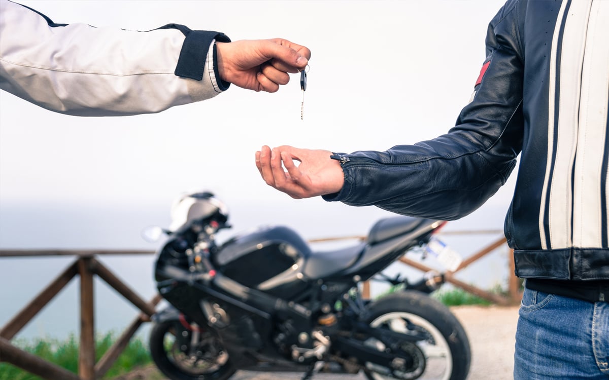 Nettoyer et entretenir sa moto : conseils pratiques - Speedway