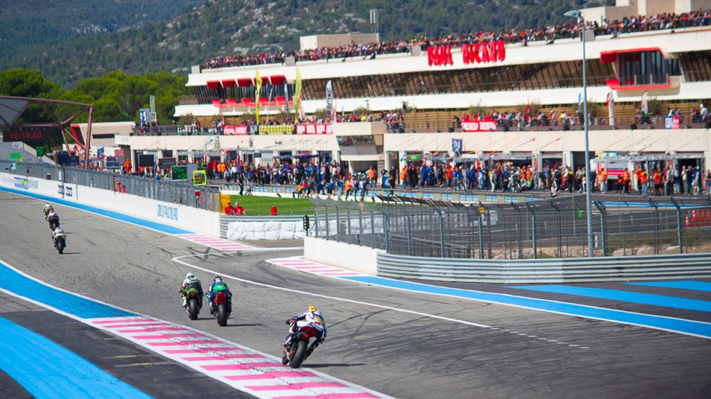 circuit moto ligne droite