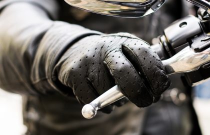 Les différences entre le freinage sur route et sur circuit