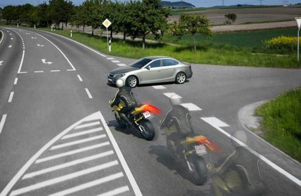 freinage moto durgence