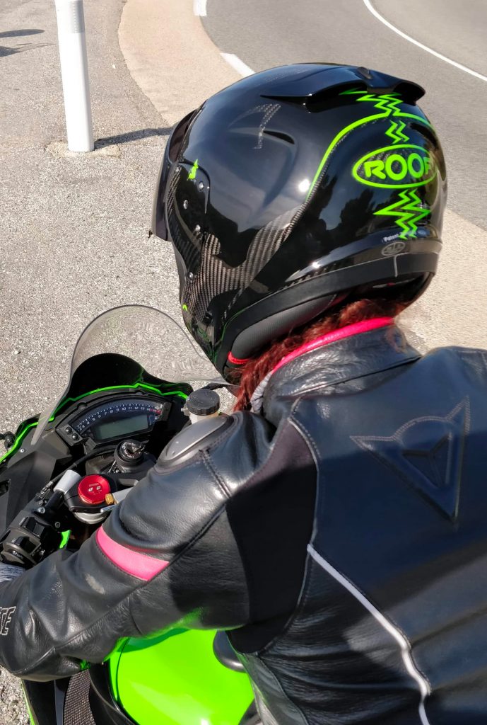 face arriere du casque RO200 carbon de roof