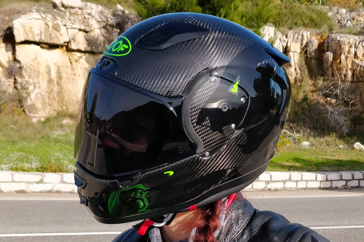 Essai du casque Roof RO200 Carbon Live Love Ride Le