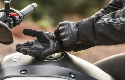 responsabilité en cas de non port des gants à moto