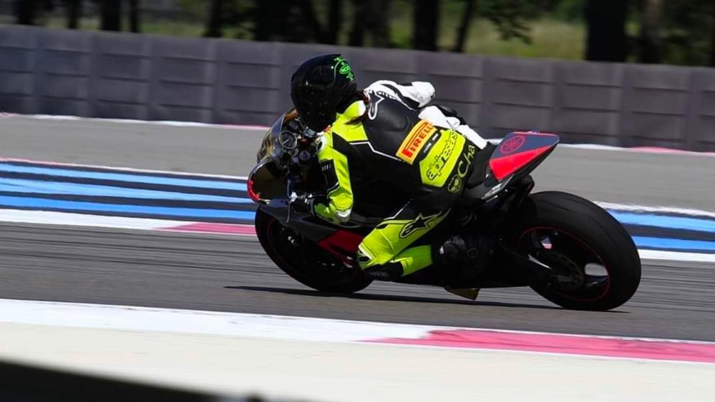 Zoom sur le ro200 de roof sur piste