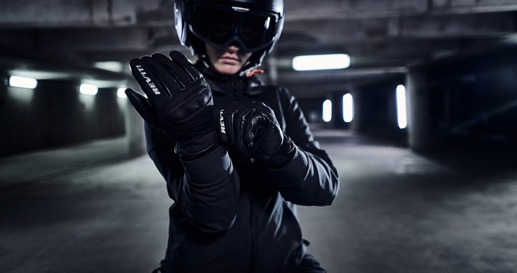 les gants moto 1