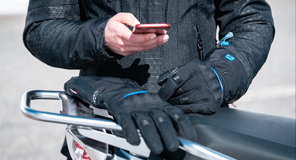gants chauffants thermorégulés connectés