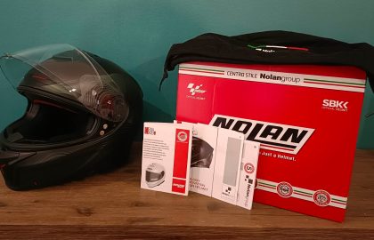 Essai du casque Roof RO200 Carbon – Le Moniteur Hors Des Clous !