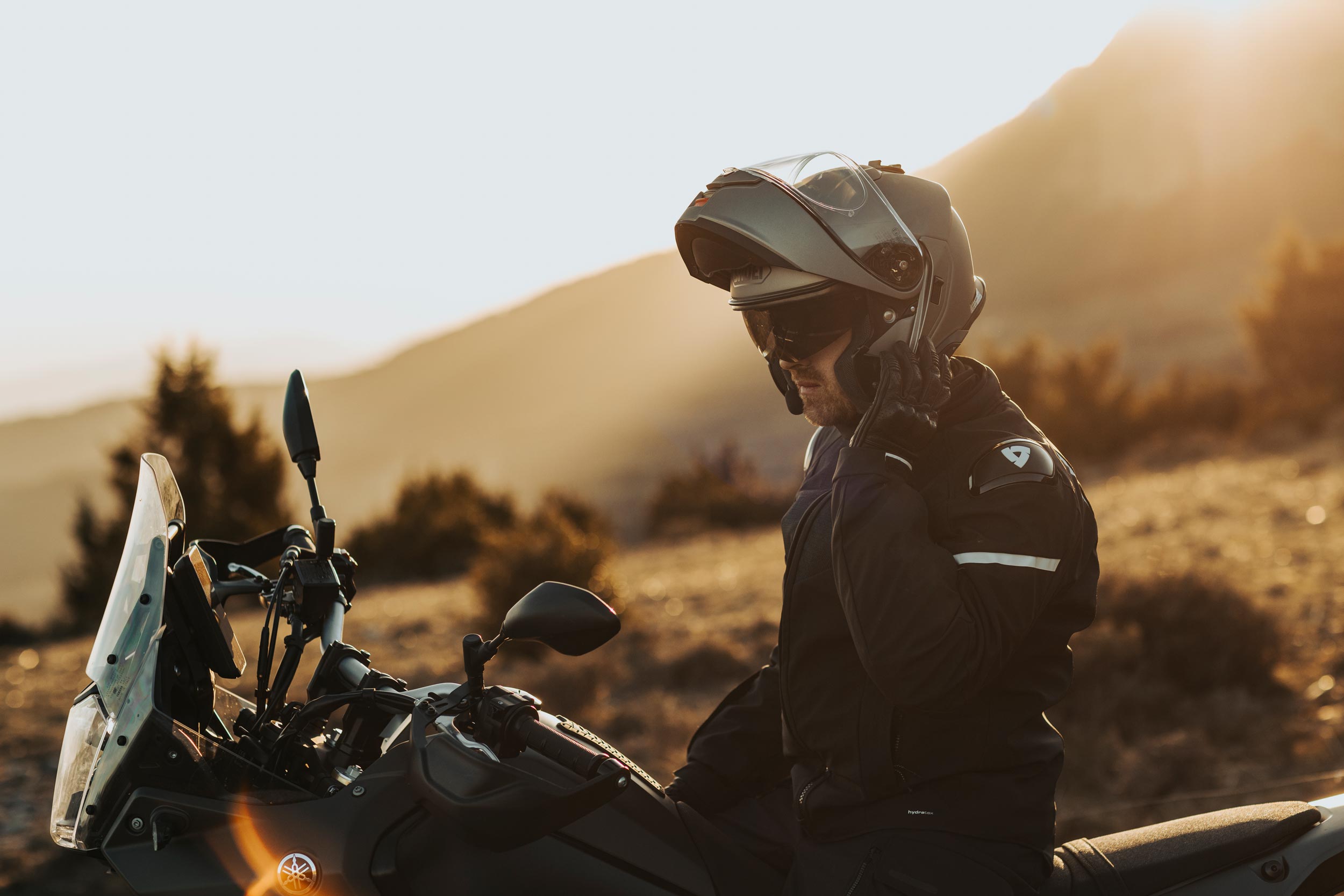 Comment fonctionne un casque de moto bluetooth ? - Blog Centrale